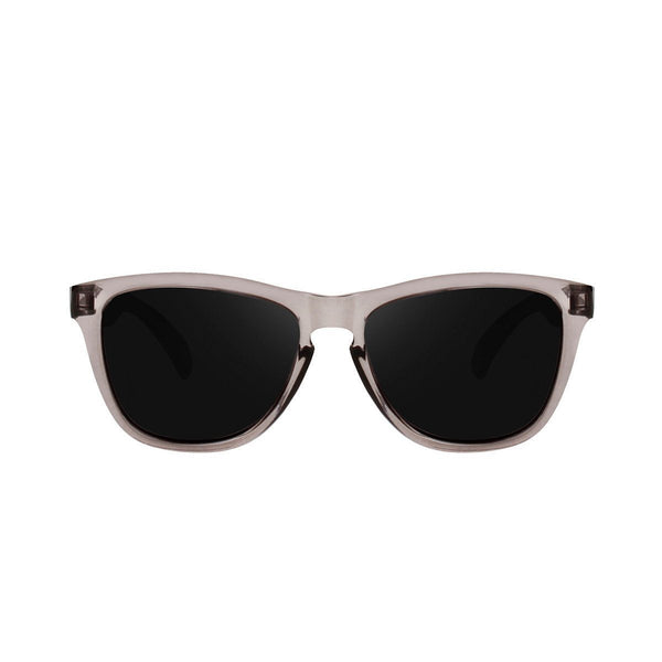 Ryan in Grey + Black Sunglasses Wayfarers - GETSUNNIES CANADA